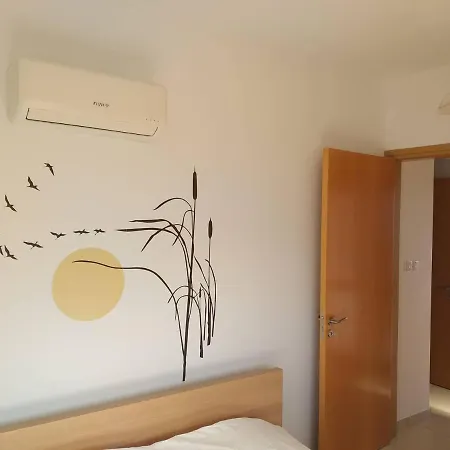 Horizon Luxury 4 * Larnaca